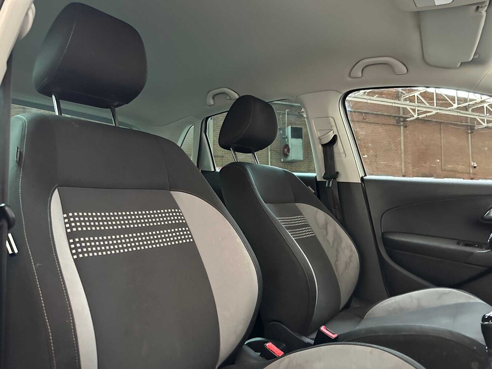 Volkswagen Polo 1.2-12V Bl.M. Comfl. 69pk 2013, R-886-HN