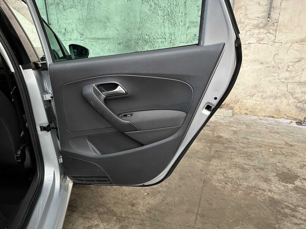 Volkswagen Polo 1.2-12V Bl.M. Comfl. 69pk 2013, R-886-HN