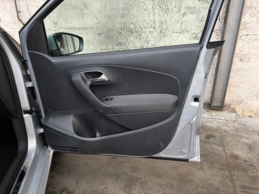 Volkswagen Polo 1.2-12V Bl.M. Comfl. 69pk 2013, R-886-HN