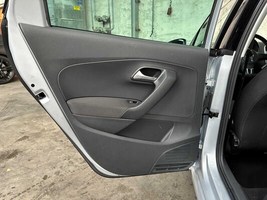 Volkswagen Polo 1.2-12V Bl.M. Comfl. 69pk 2013, R-886-HN