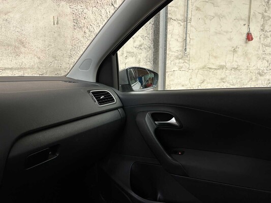 Volkswagen Polo 1.2-12V Bl.M. Comfl. 69pk 2013, R-886-HN