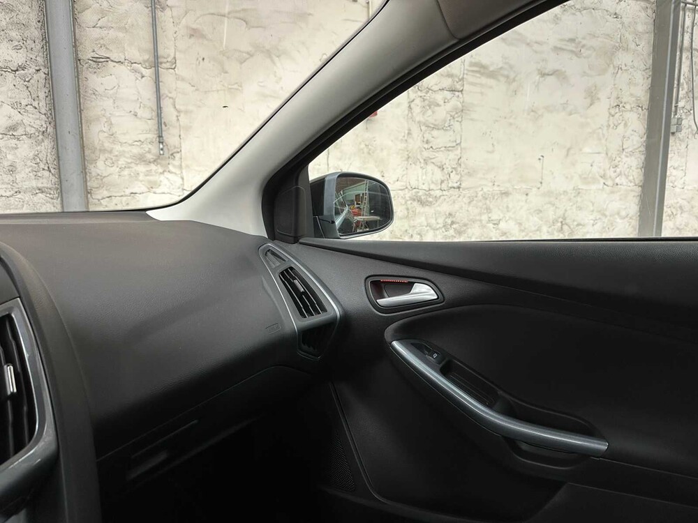 Ford Focus Wagon 1.0 EcoB. Edit. Plus 125pk 2014, 7-TLT-37