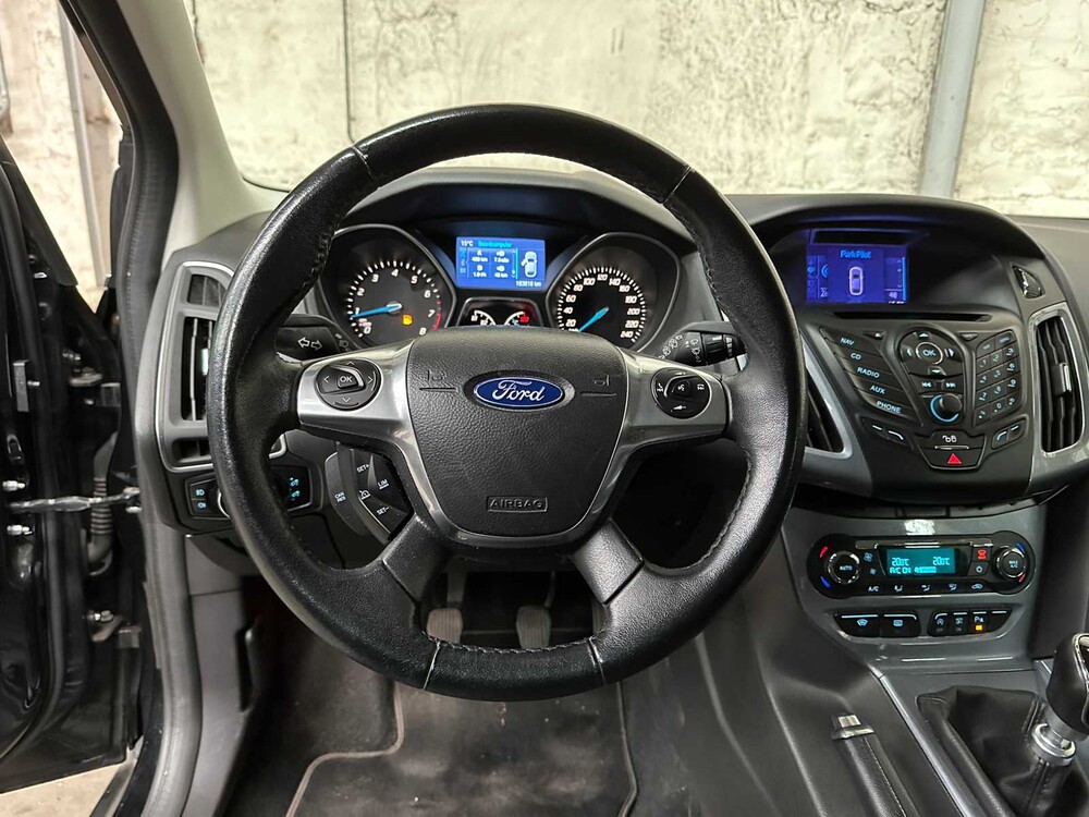 Ford Focus Wagon 1.0 EcoB. Edit. Plus 125pk 2014, 7-TLT-37