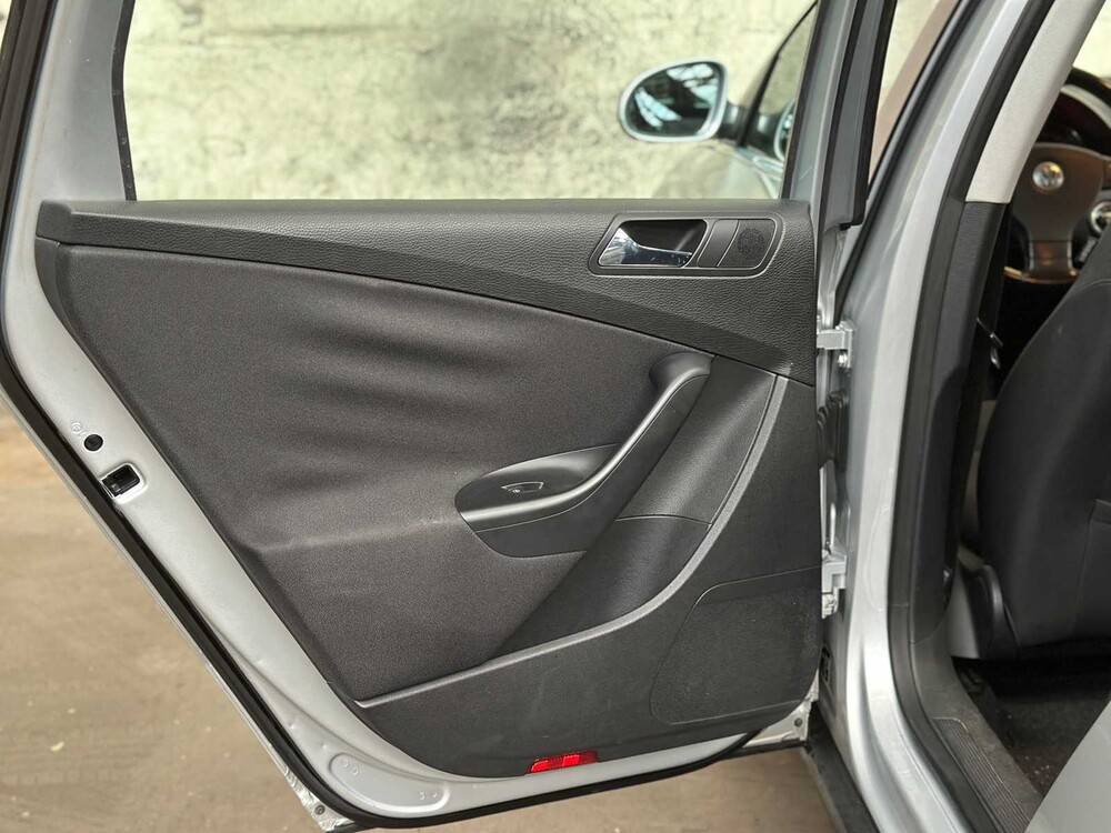 Volkswagen Passat Variant 2.0 FSI Comfortl.Bns 150pk 2007, 55-TZ-XV