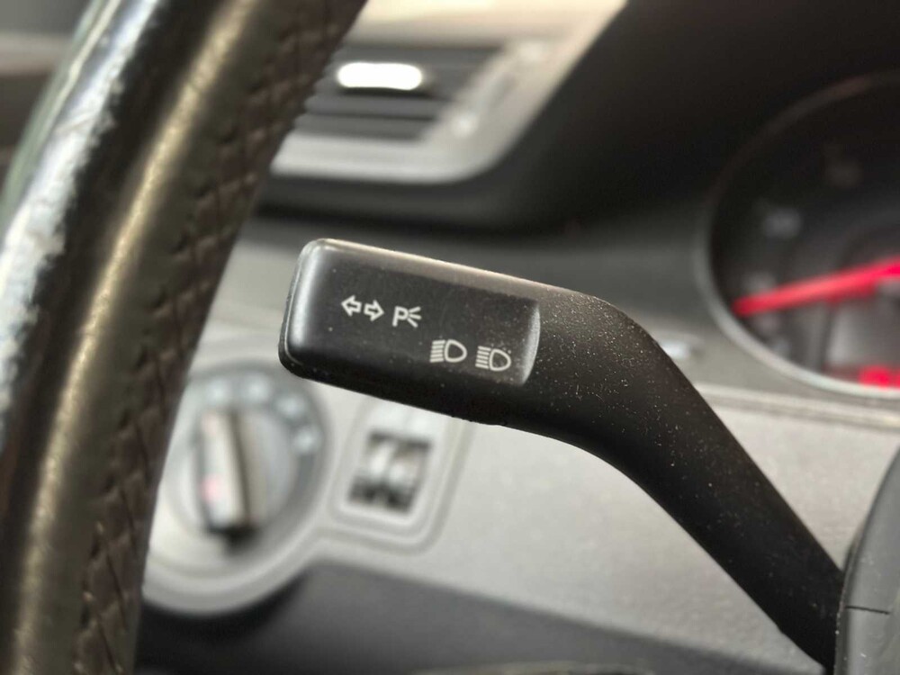 Volkswagen Passat Variant 2.0 FSI Comfortl.Bns 150pk 2007, 55-TZ-XV