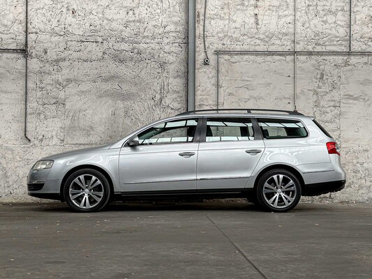 Volkswagen Passat Variant 2.0 FSI Comfortl.Bns 150pk 2007, 55-TZ-XV