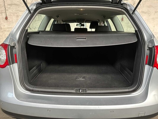 Volkswagen Passat Variant 2.0 FSI Comfortl.Bns 150pk 2007, 55-TZ-XV