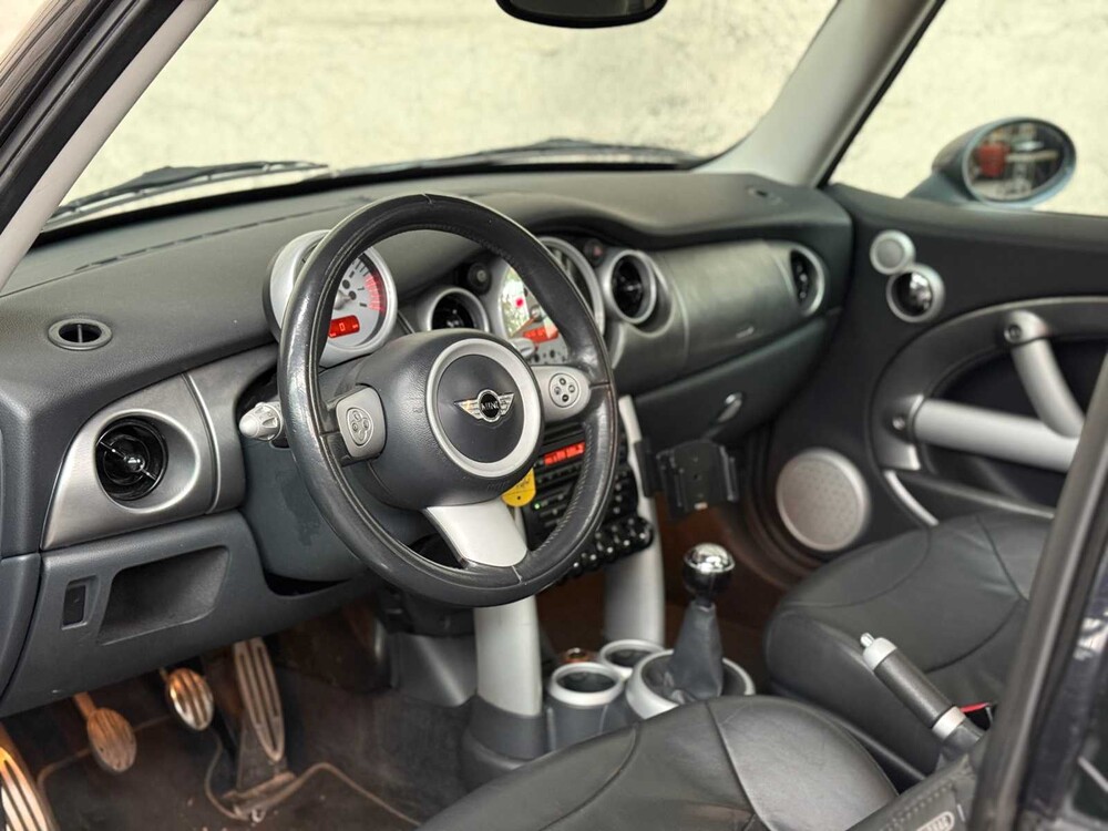 Mini Cooper S 1.6 163pk 2004, 22-XS-XK