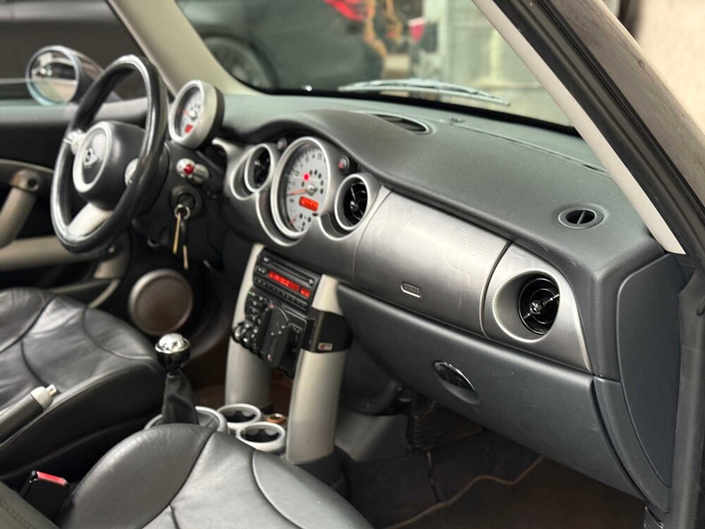 Mini Cooper S 1.6 163pk 2004, 22-XS-XK