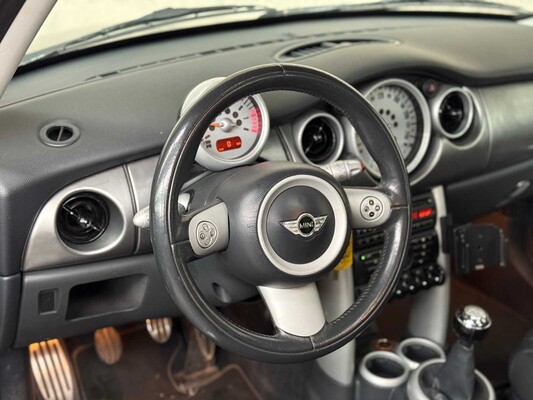 Mini Cooper S 1.6 163pk 2004, 22-XS-XK