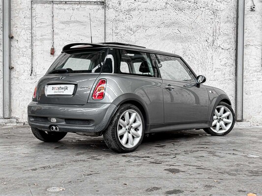 Mini Cooper S 1.6 163pk 2004, 22-XS-XK