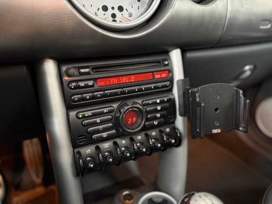 Mini Cooper S 1.6 163pk 2004, 22-XS-XK