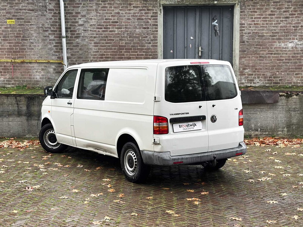 Volkswagen Transporter 2.5 TDI 340 Trend.DC 6-persoons 131pk 2008, 49-VNG-3