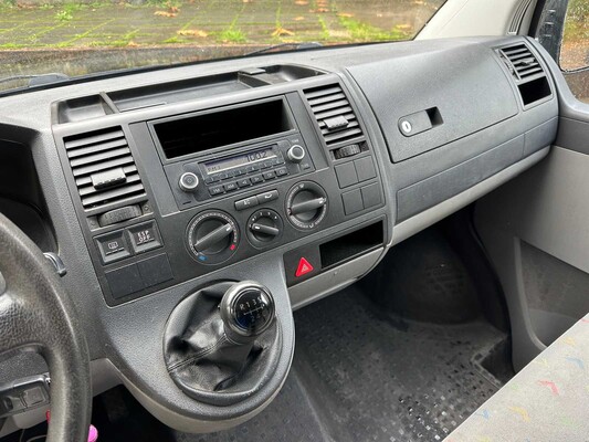 Volkswagen Transporter 2.5 TDI 340 Trend.DC 6-persoons 131pk 2008, 49-VNG-3