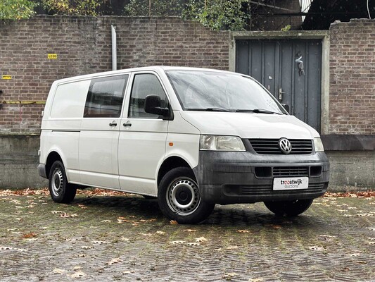 Volkswagen Transporter 2.5 TDI 340 Trend.DC 6-persoons 131pk 2008, 49-VNG-3