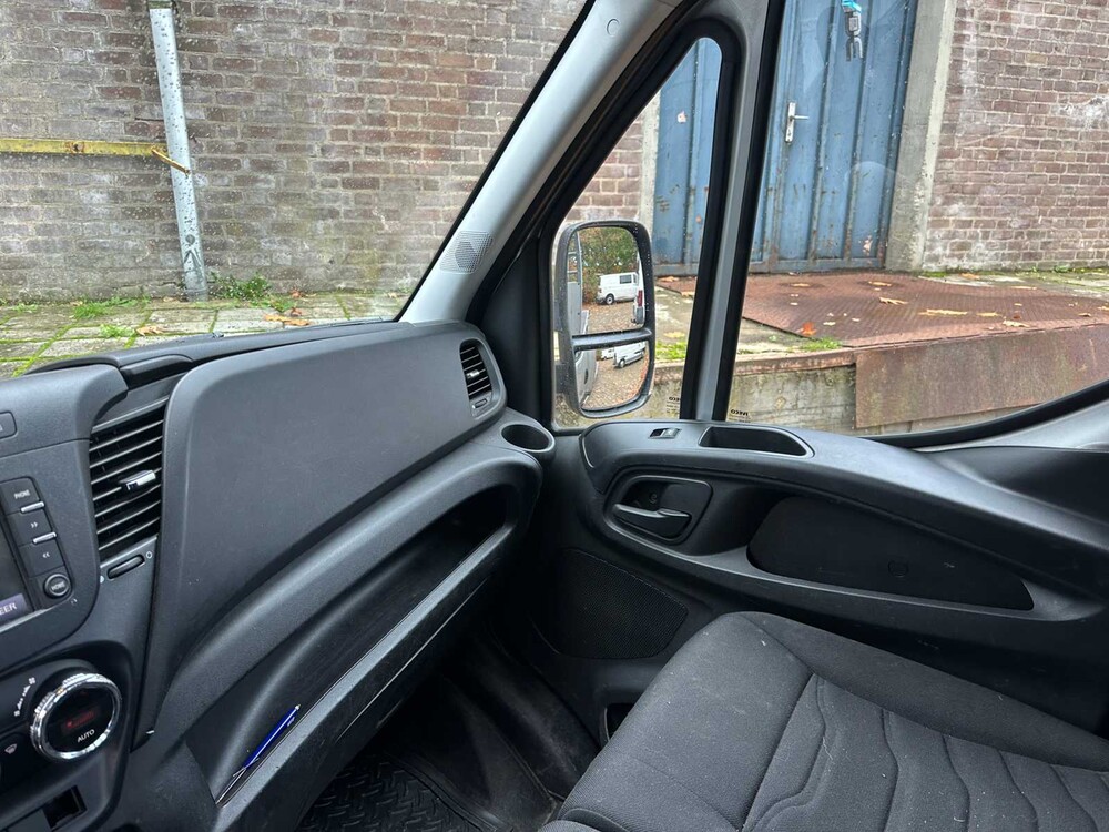 Iveco Daily 50C17 3.0 475 -Automaat- 170pk 2016, VT-345-D