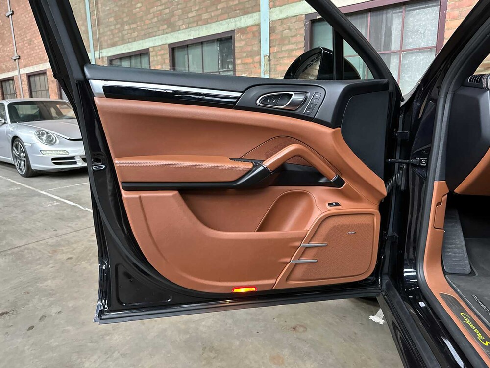 Porsche Cayenne S E-Hybrid 3.0 V6 416pk 2015, HB-194-D