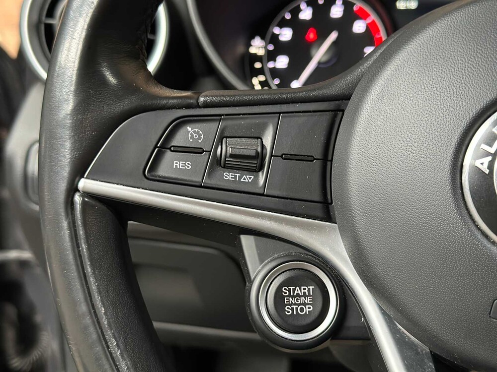 Alfa Romeo Giulia 2.0 T AWD Veloce Repetti B4 + GEPANTSERD 280pk 2019, JDK-05-S