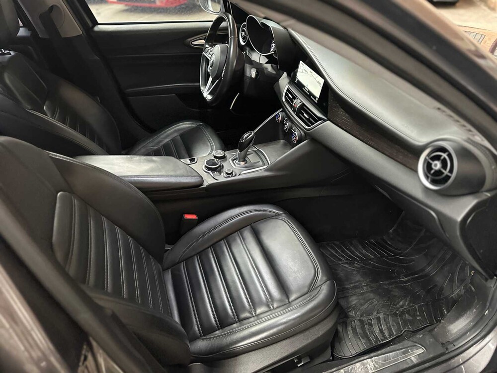 Alfa Romeo Giulia 2.0 T AWD Veloce Repetti B4 + GEPANTSERD 280pk 2019, JDK-05-S