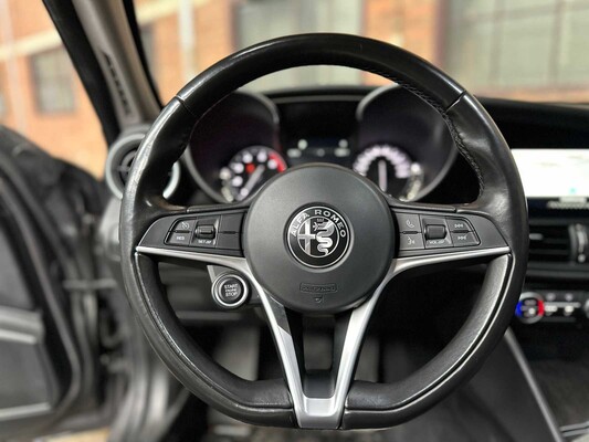 Alfa Romeo Giulia 2.0 T AWD Veloce Repetti B4 + GEPANTSERD 280pk 2019, JDK-05-S