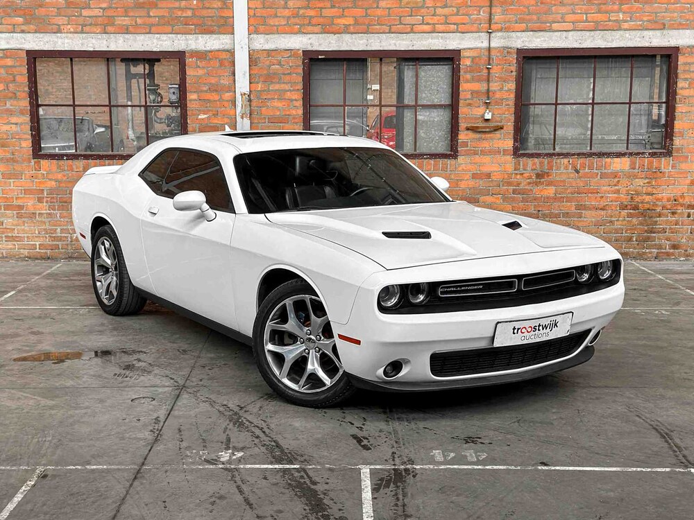 Dodge Challenger SXT PLUS 3.6 V6 305pk 2015