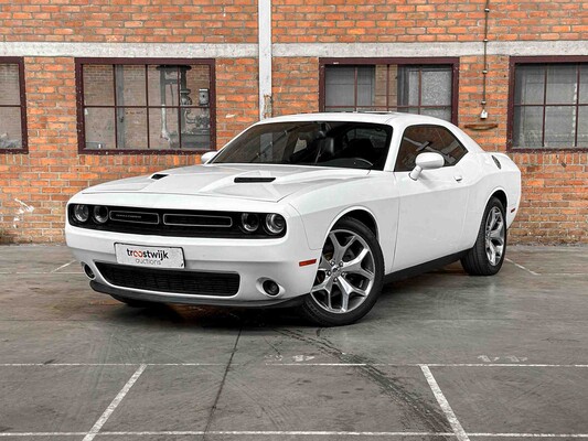 Dodge Challenger SXT PLUS 3.6 V6 305pk 2015