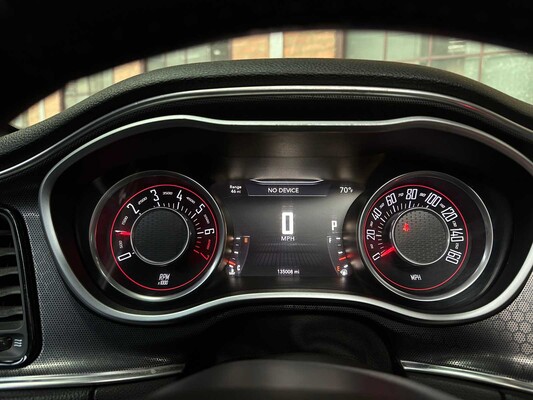 Dodge Challenger SXT PLUS 3.6 V6 305pk 2015