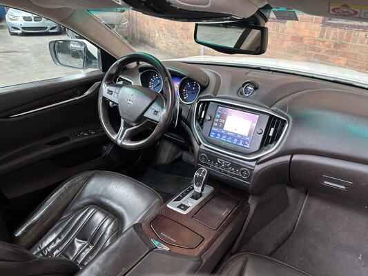 Maserati Ghibli 3.0 V6 D 275pk 2015 (Origineel-NL), HF-346-H