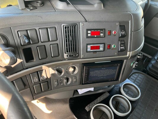 Volvo FH12 4X2R -RACE TRUCK- FAL7.1 RAD-A4/L90 528pk 2004, BP-RH-56