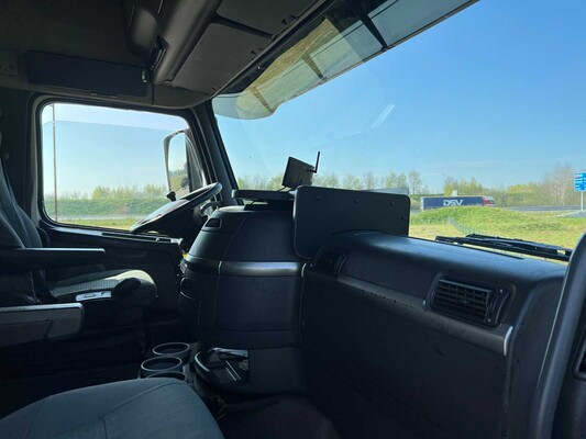 Volvo FH12 4X2R -RACE TRUCK- FAL7.1 RAD-A4/L90 528pk 2004, BP-RH-56