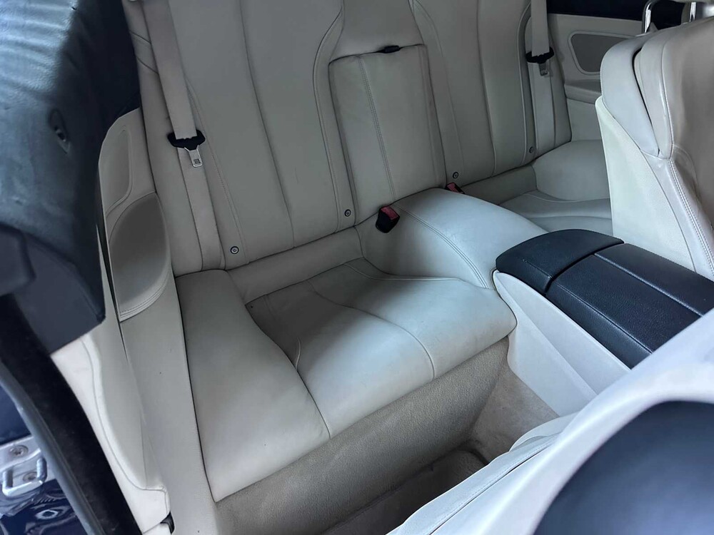 BMW 650i Cabriolet 4.4 V8 F12 M-Sport 445PS 2013 6er