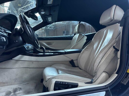 BMW 650i Cabriolet 4.4 V8 F12 M-Sport 445pk 2013 6-serie