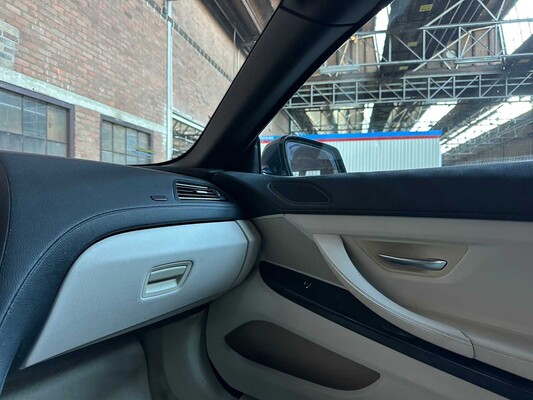 BMW 650i Cabriolet 4.4 V8 F12 M-Sport 445pk 2013 6-serie