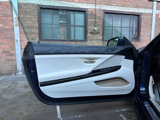 BMW 650i Cabriolet 4.4 V8 F12 M-Sport 445pk 2013 6-serie