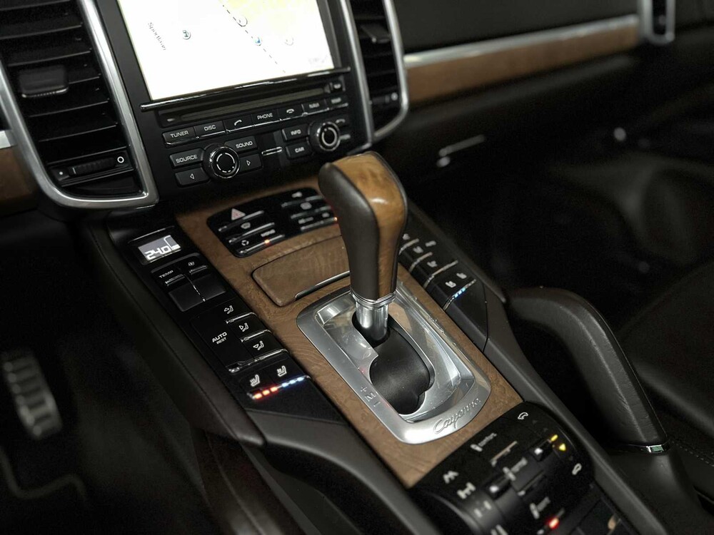 Porsche Cayenne Turbo 4.8 V8 500pk 2011, TB-959-G