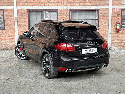 Porsche Cayenne Turbo 4.8 V8 500pk 2011, TB-959-G
