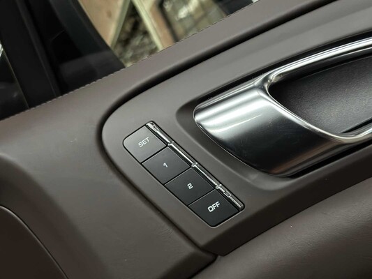 Porsche Cayenne Turbo 4.8 V8 500pk 2011, TB-959-G