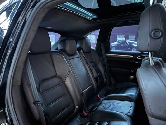 Porsche Cayenne Turbo 4.8 V8 500pk 2011, TB-959-G