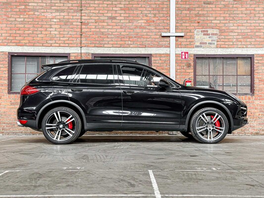 Porsche Cayenne Turbo 4.8 V8 500pk 2011, TB-959-G