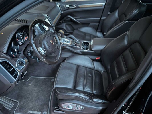 Porsche Cayenne Turbo 4.8 V8 500pk 2011, TB-959-G
