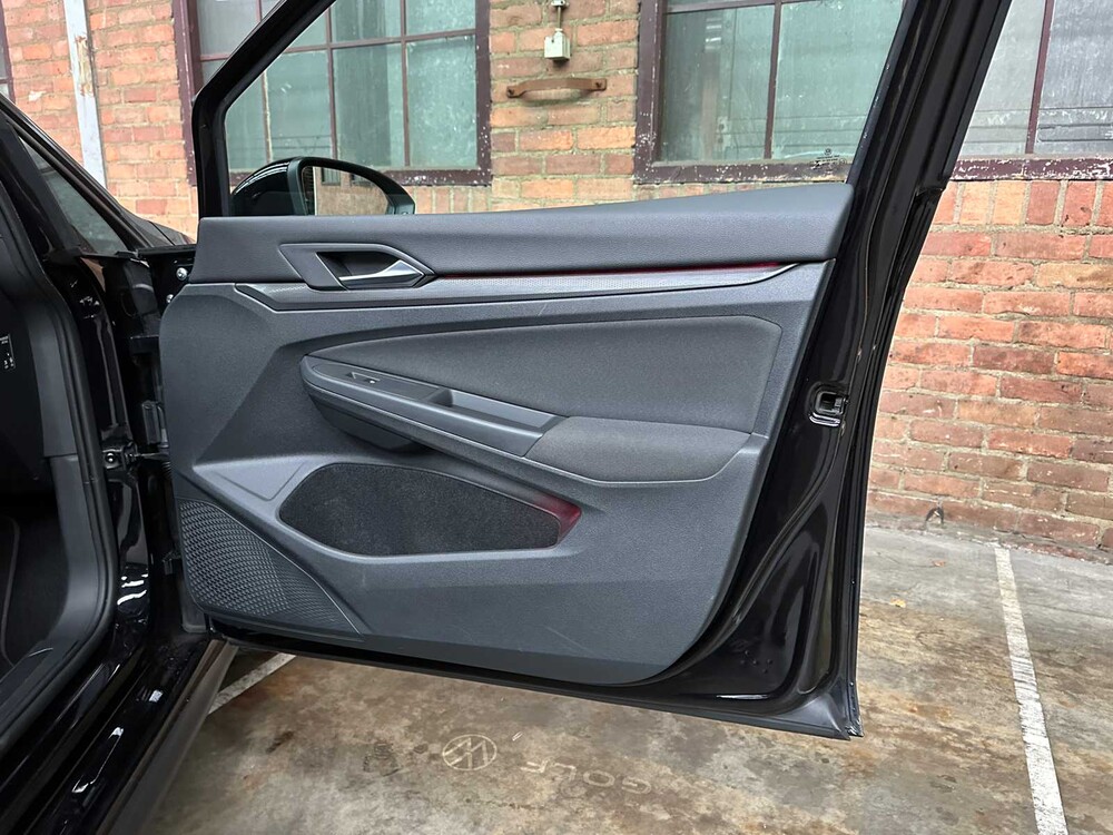 Volkswagen GTI ClubSport VIII 2.0 TSI (Golf 8) 300pk 2021, Z-241-GH