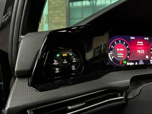 Volkswagen GTI ClubSport VIII 2.0 TSI (Golf 8) 300pk 2021, Z-241-GH