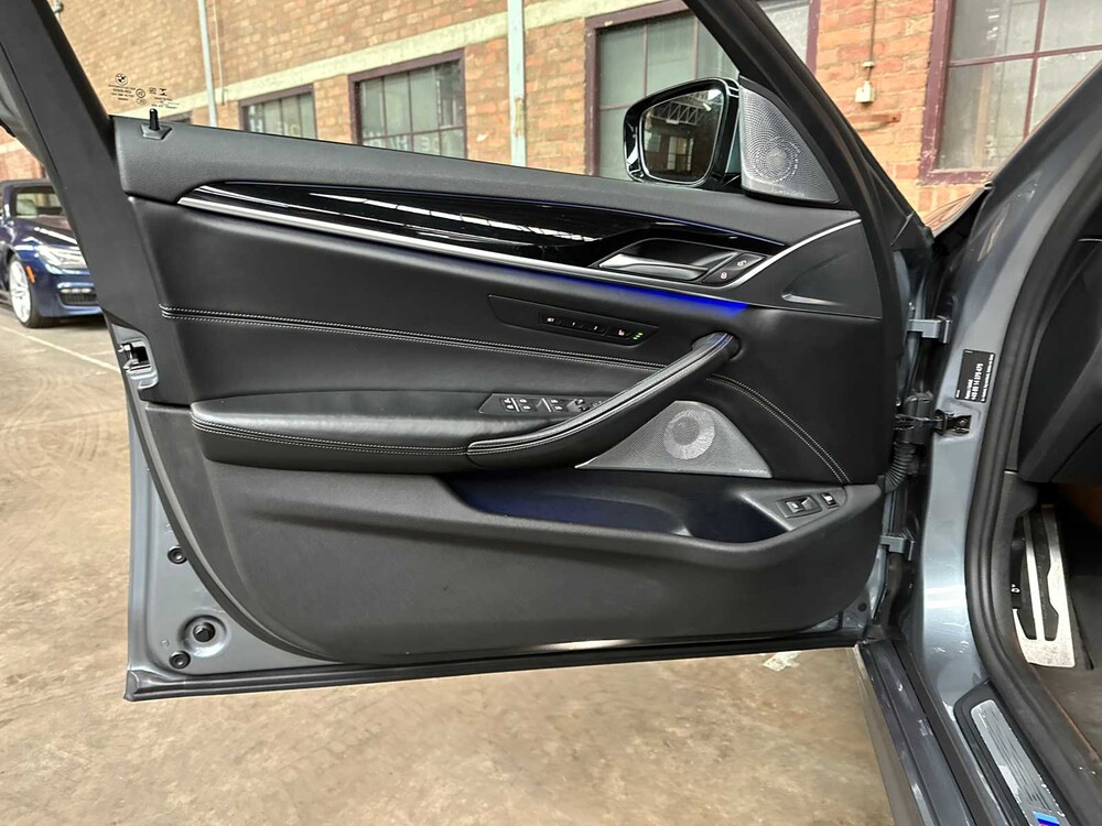 BMW 530e iPerformance Executive M-Sport 292pk 2017 5-serie plug-in hybride G30, HLF-92-K