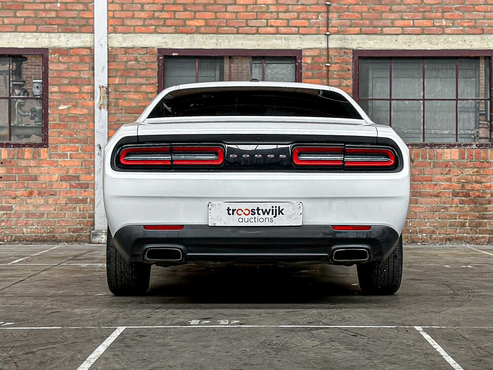 Dodge Challenger 3.6 V6 305pk 2016