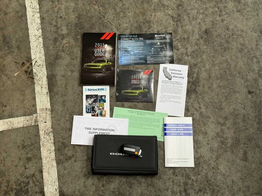 Dodge Challenger SXT PLUS 3.6 V6 305pk 2015