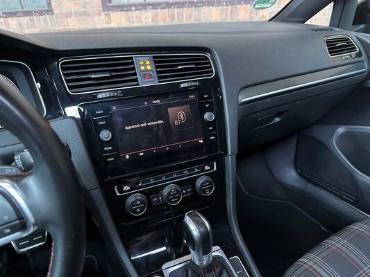 Volkswagen Golf GTI Performance 2.0 TSI 230pk 2018, K-237-RR