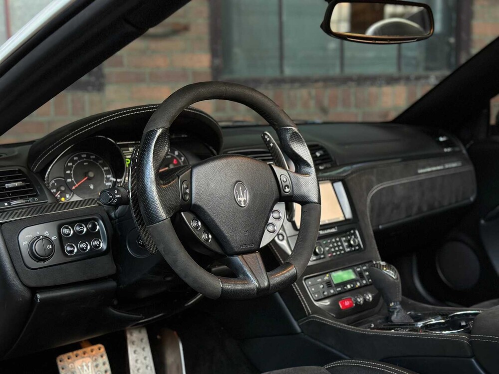 Maserati MC Stradale Gran Cabrio 4.7 V8 -MC Sportline- 460pk 2015 GranTurismo