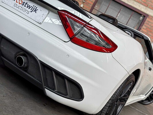 Maserati MC Stradale Gran Cabrio 4.7 V8 -MC Sportline- 460pk 2015 GranTurismo