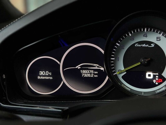 Porsche Cayenne Coupe Turbo S E-Hybrid 4.0 V8 -TECHART CARBON- 680pk 2020 (Origineel-NL), J-707-RT