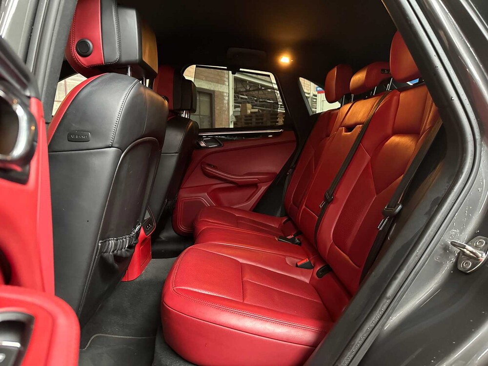 Porsche Macan S 3.0 V6 340pk 2014